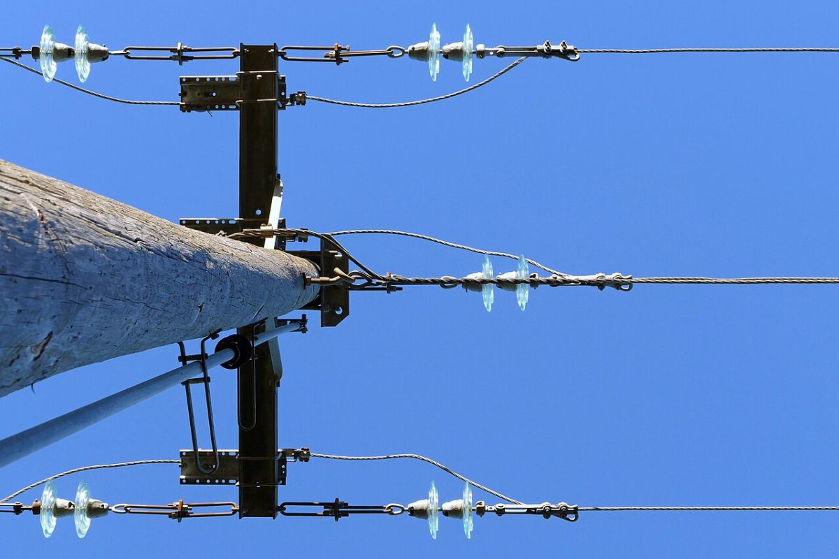 Top_of_power_line_pole_-_east_side